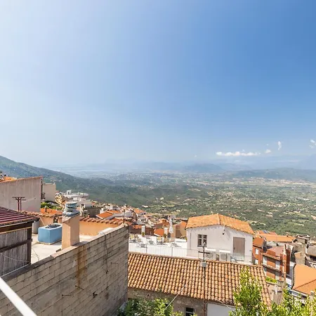 Pietra Di Luna Domo Vendégház 3*