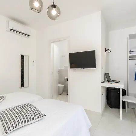 Pietra Di Luna Domo 3*