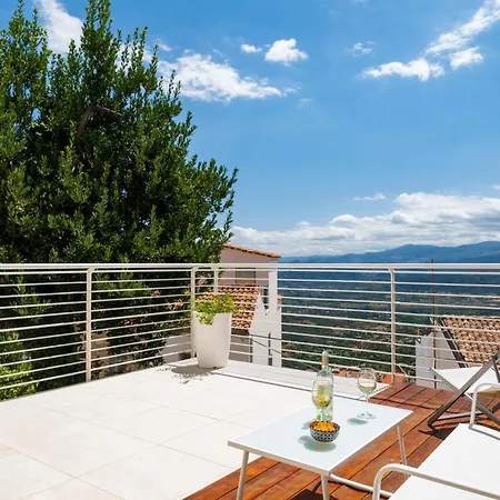 Pietra Di Luna Domo 3* بوناي